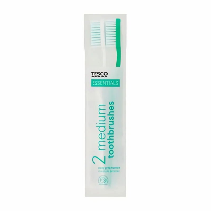 Tesco Medium 2 Toothbrushes Essentials